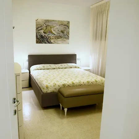 - Aliki's House, Dorsoduro Apartment Venice